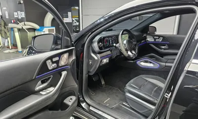 Mercedes-Benz GLE-Class 2023, 35956 км, за 60956.36 USD - фото 10