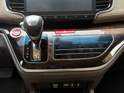 Honda Odyssey 2016, 134000 км, за 10285.26 USD - фото 7