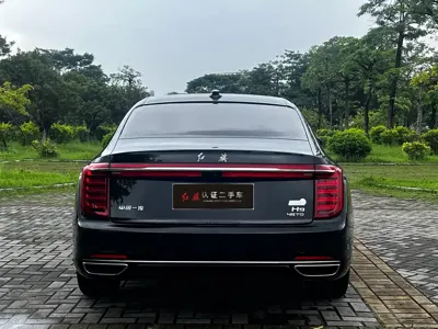 Hongqi Hongqi H9 2022, 102000 км, за 19743.41 USD