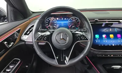 Mercedes-Benz E-Class 2025, 17935 км, за 36174.24 USD - фото 13