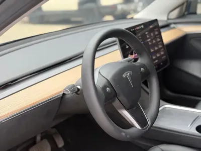 Tesla Model 3 2023, 80000 км, за 16944.39 USD - фото 6