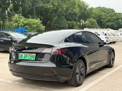 Tesla Model 3 2023, 80000 км, за 16944.39 USD - фото 12
