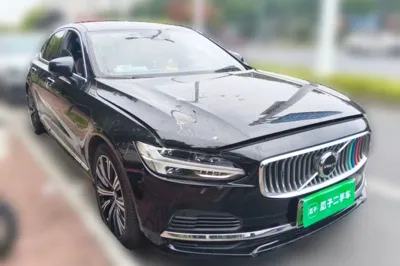 Volvo S90 New Energy 2021, 63600 км, за 20957 USD