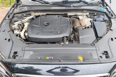 Volvo S90 New Energy 2021, 63600 км, за 20957 USD - фото 21