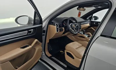 Porsche Cayenne 2023, 25388 км, за 81390.66 USD - фото 10