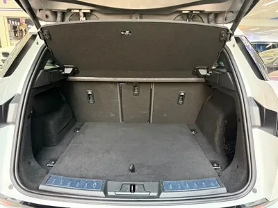 Land Rover Evoque 2020, 84000 км, за 17677.59 USD - фото 20