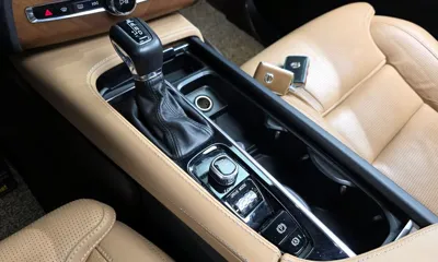 Volvo XC90 2018, 98055 км, за 22134.12 USD - фото 9