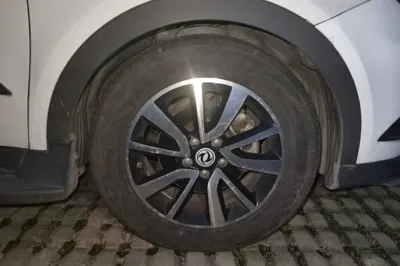 Dongfeng Fengon 580 2017, 127600 км, за 4141 USD - фото 8