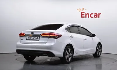 Kia K3 2018, 97321 км, за 5079.11 USD