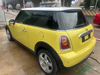 MINI MINI 2010, 100000 км, за 3668.16 USD