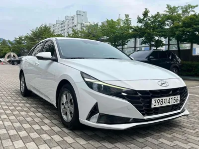 Hyundai Avante 2021, 110000 км, за 8403.91 USD