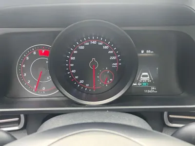 Hyundai Avante 2021, 110000 км, за 8400.07 USD - фото 13