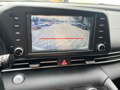 Hyundai Avante 2021, 110000 км, за 8400.07 USD - фото 17