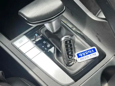 Hyundai Avante 2021, 110000 км, за 8400.07 USD - фото 19