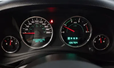 Jeep Wrangler 2012, 106754 км, за 12151.86 USD - фото 8