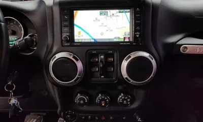 Jeep Wrangler 2012, 106754 км, за 12151.86 USD - фото 16
