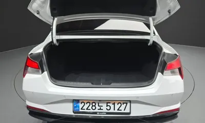 Hyundai Avante 2023, 47117 км, за 11087.04 USD - фото 20