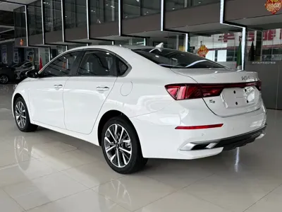 Kia K3 2022, 40000 км, за 12002.23 USD