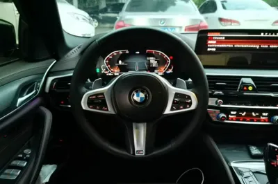 BMW 5 Series 2021, 60300 км, за 32313 USD - фото 13