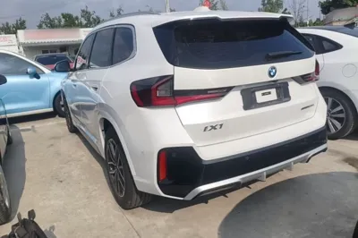 BMW iX1 2023, 25500 км, за 20687 USD