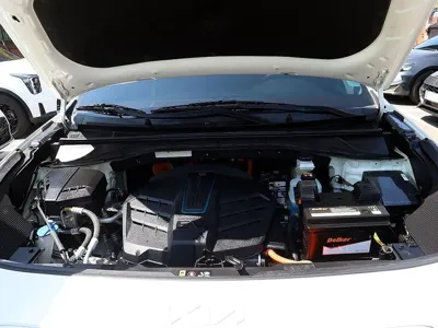 Kia Niro 2022, 150319 км, за 12143.89 USD - фото 19