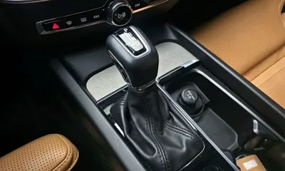 Volvo V60 2019, 38332 км, за 20217.93 USD - фото 9