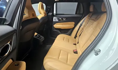 Volvo V60 2019, 38332 км, за 20217.93 USD - фото 14