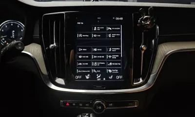 Volvo V60 2019, 38332 км, за 20217.93 USD - фото 16