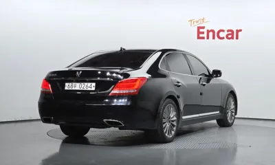 Hyundai Equus 2014, 331437 км, за 4625.04 USD