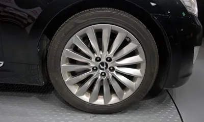 Hyundai Equus 2014, 331437 км, за 4625.04 USD