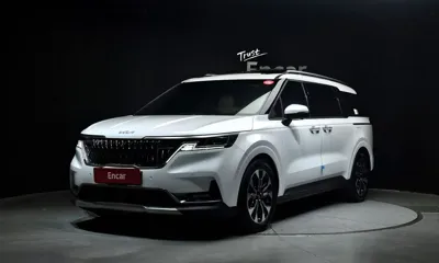 Kia Canival · 2023 год