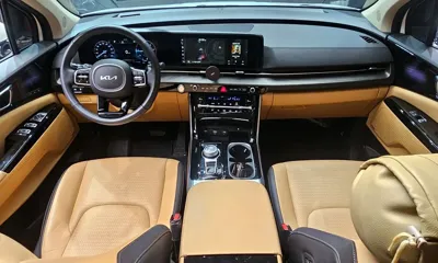 Kia Canival 2023, 30821 км, за 24228.7 USD - фото 7