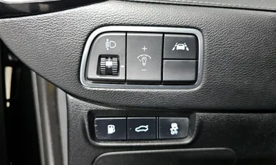 Hyundai Grandeur 2019, 40754 км, за 10571.52 USD - фото 14