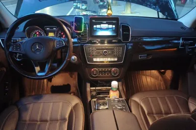 Mercedes-Benz GLS 2018, 126000 км, за 45635 USD - фото 9