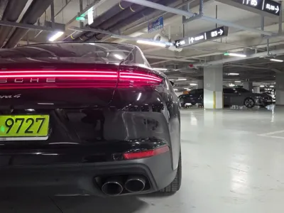 Porsche Panamera · 2025 год