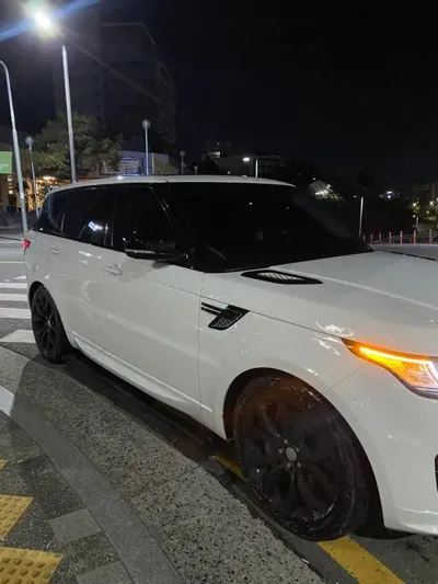 Land Rover Range Rover Sport · 2016 год