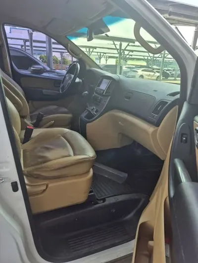 Hyundai Starex 2018, 130000 км, за 9583.83 USD - фото 10
