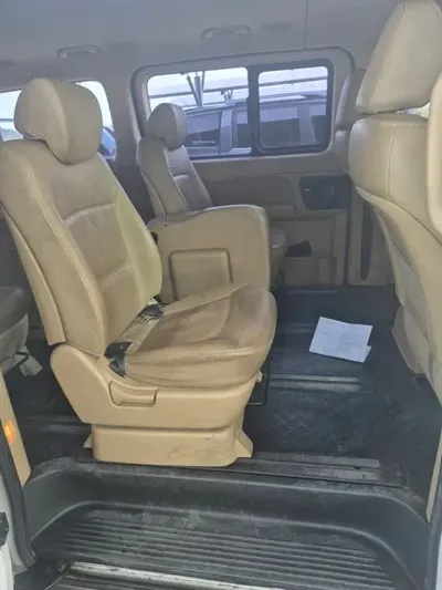 Hyundai Starex 2018, 130000 км, за 9583.83 USD - фото 11