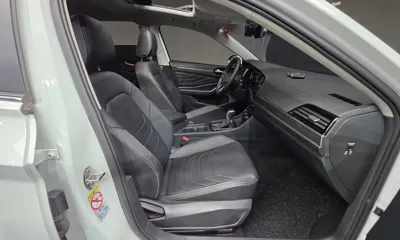 Volkswagen Jetta 2023, 34077 км, за 20021.01 USD - фото 26