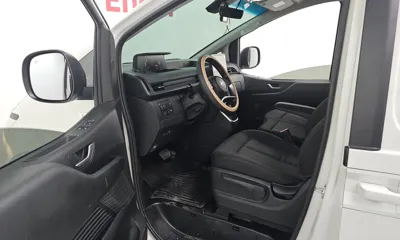 Hyundai Staria 2025, 20458 км, за 16588.62 USD - фото 10