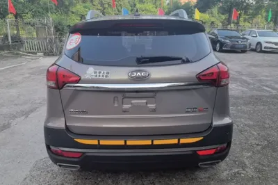 JAC Group Refine S3 2017, 65700 км, за 4093 USD