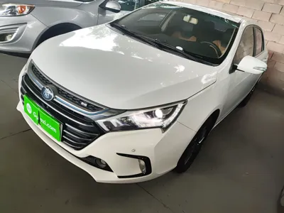 BYD Qin · 2017 год