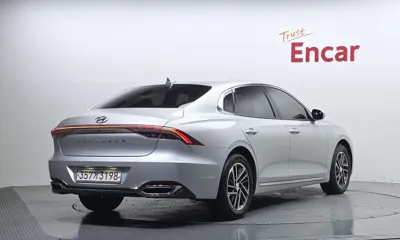 Hyundai Grandeur 2023, 79341 км, за 13062.89 USD