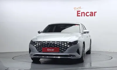 Hyundai Grandeur 2023, 79341 км, за 13062.89 USD