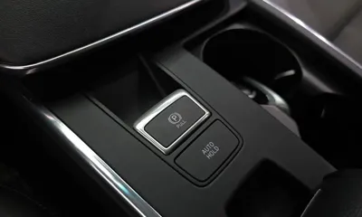 Hyundai Grandeur 2023, 79341 км, за 12964.18 USD - фото 27