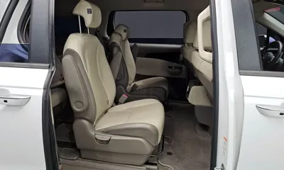 Kia Canival 2021, 80772 км, за 15005.3 USD - фото 12