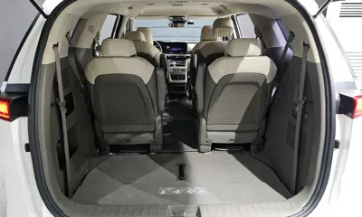 Kia Canival 2021, 80772 км, за 15005.3 USD - фото 20