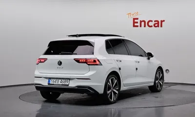 Volkswagen Golf 2026, 634 км, за 25761.15 USD