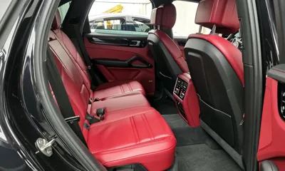 Porsche Cayenne 2019, 74563 км, за 45596.12 USD - фото 11