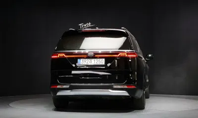 Kia Canival 2021, 78243 км, за 17252.79 USD